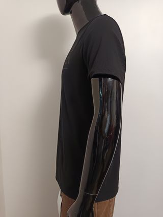 Camiseta Karl Lagerfeld Negra