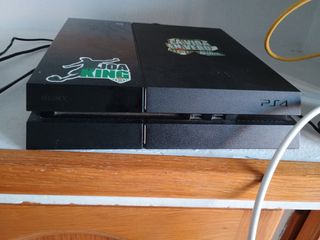 PS4 (PlayStation 4) v12:00 con ventilación externa
