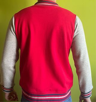 Chaqueta universitaria roja ElCortelngles -Talla S