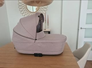 Inglesina Aptica + Soporte