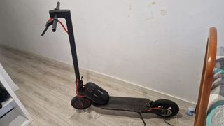 Patin Eléctrico Xiaomi con Batería y cargador NEGO