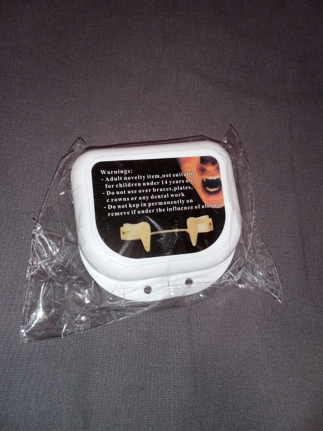 Colmillos postizos FX Fangs