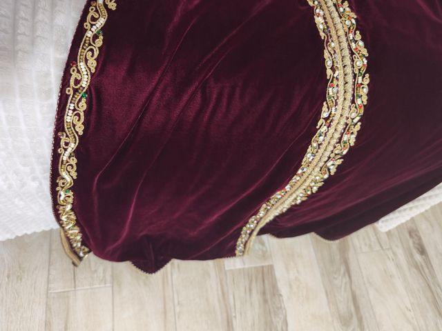 Caftán de terciopelo bordado talla única