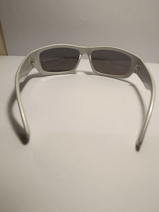 Gafas de sol plateadas