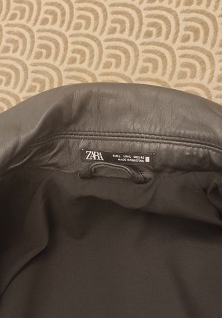 Chaqueta de Piel Negra