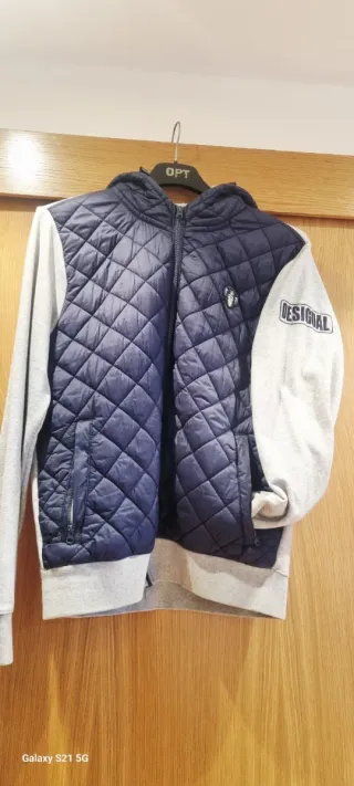 Abrigo Desigual azul y gris
