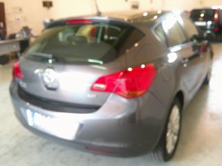 Opel Astra 2010