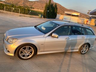 Mercedes-Benz Clase C 2010