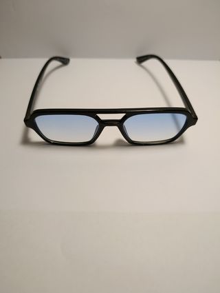 Gafas de sol New Yorker negras y azules
