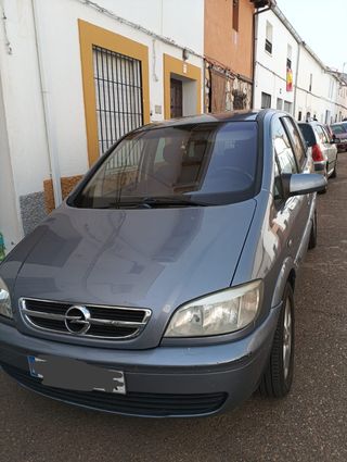 Opel Zafira 2004