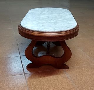 Mesa antigua madera y mármol