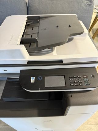 Copiadora Ricoh MC200 Multifunción