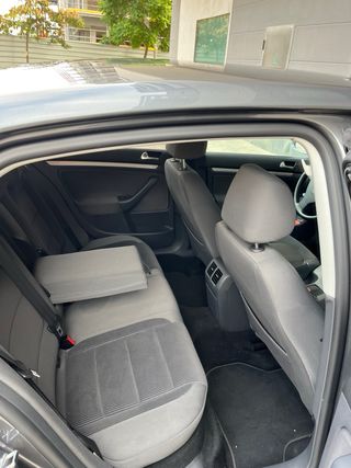 Volkswagen Jetta 2008