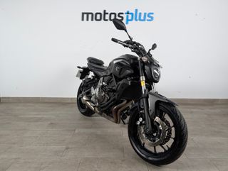 YAMAHA MT 07 2016