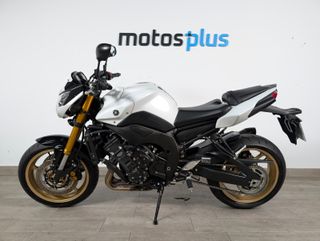 YAMAHA FZ8 N 2011