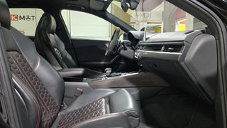 Audi RS4 2019+ CV 450