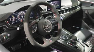 Audi RS4 2019+ CV 450