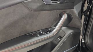 Audi RS4 2019+ CV 450