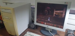 PC Pentium 3 - 450Mhz