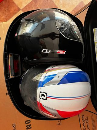 Top Case Givi Negro y Parrilla Yamaha TMAX 500