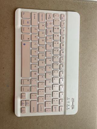 Teclado Bluetooth iPad Blanco y rosa