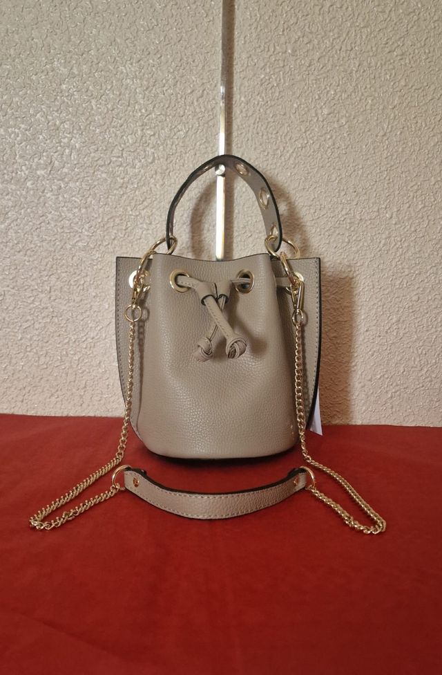 Mini Bombonera de Piel Beige