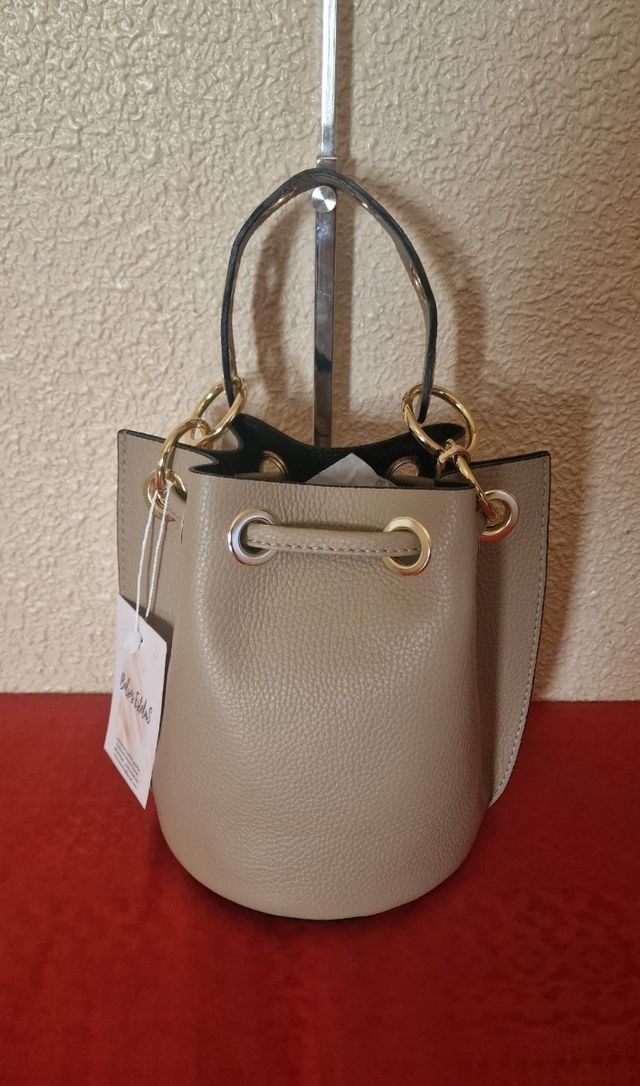 Mini Bombonera de Piel Beige