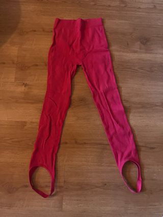 Leggings fucsia con estribo