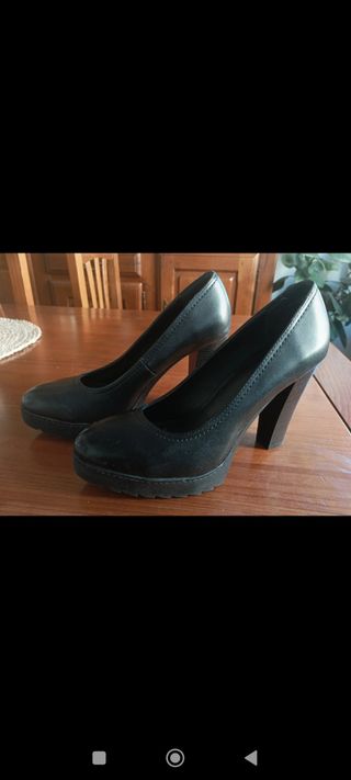 Zapatos de salón Graceland negros piel tacón