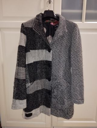 Abrigo mujer Desigual