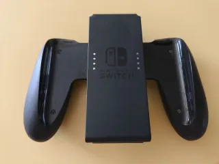 Nintendo Switch Azul y Rojo con Caja