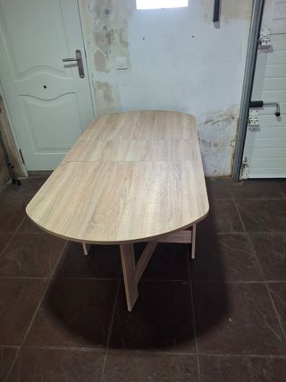 Mesa plegable de madera color beige/marrón