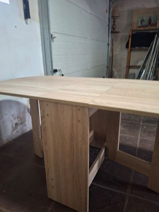 Mesa plegable de madera color beige/marrón
