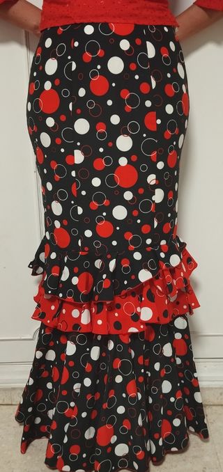 Falda flamenca lunares rojo y blanco