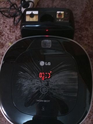 Aspirador Robot LG HOM-BOT
