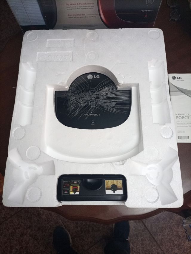 Aspirador Robot LG HOM-BOT