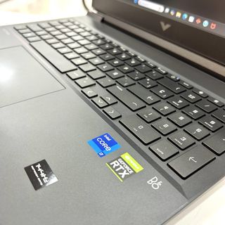 PORTATIL HP VICTUS I7-11800H 2.30GHz 16GB RAM 512GB SSD GEFORCE RTX 3050 CON CARGADOR Y FUNDA