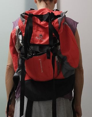 Mochila scouts OLISPORT roja y gris