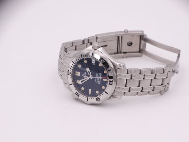 OMEGA Seamaster Diver 300 Mid Size 36mm Automatic