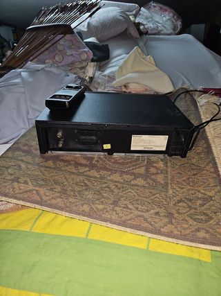 Reproductor VHS KNEISSEL