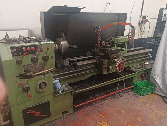 Torno ABATE KR 320 - 2 metros