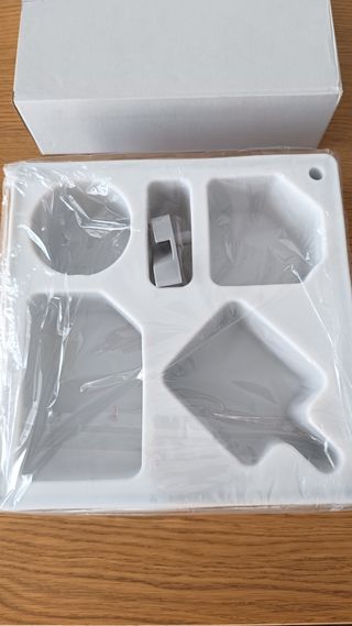 Vassoio portaoggetti quadrato grigio