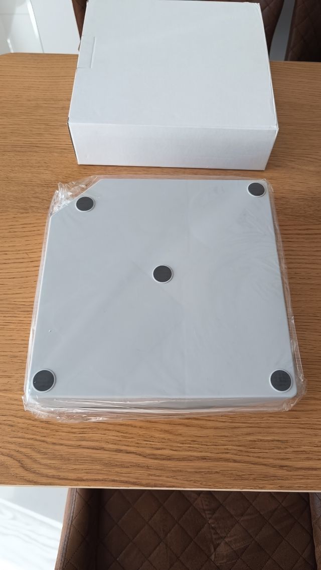 Vassoio portaoggetti quadrato grigio