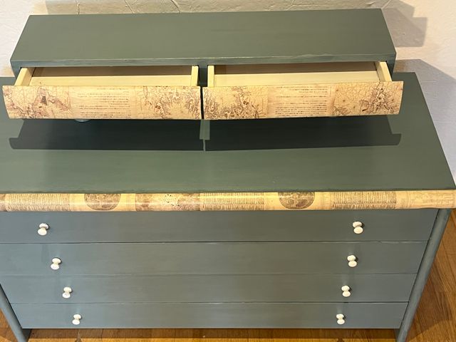 Cajonera de diseño con joyero