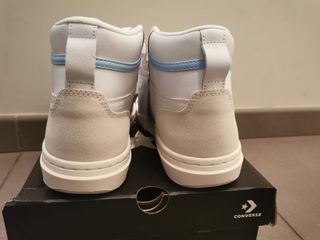 CONVERSE TALLA 42.5 BLANCO CELESTE 