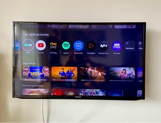 TV Samsung 46” Full HD Negra + Soporte (regalo)