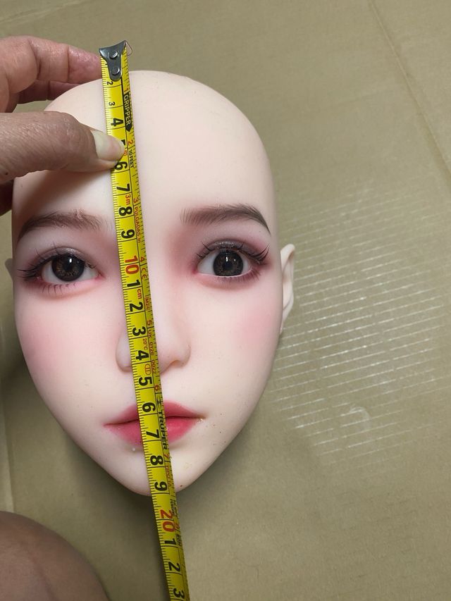 Cabeza de silicona realista mujer