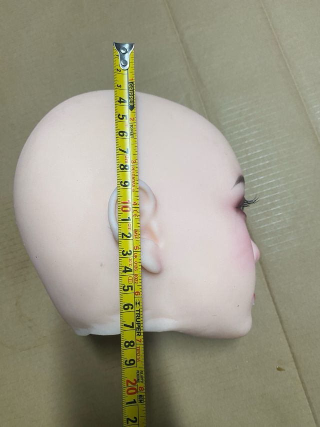 Cabeza de silicona realista mujer