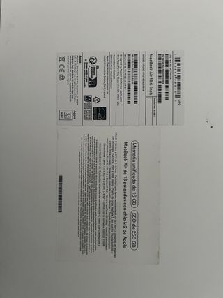 MacBook Air 13.6 M2 16GB RAM 256GB SSD