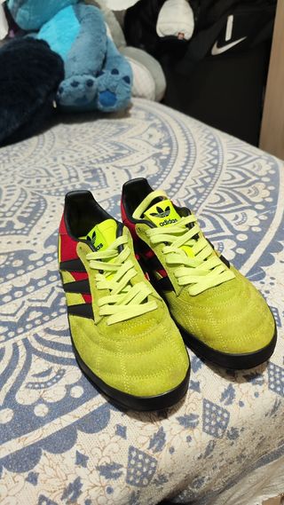 Adidas Sobakov Edición Limitada Verde Fosforito.